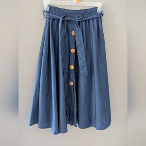 Classic Blue Denim Skirt. NWOT